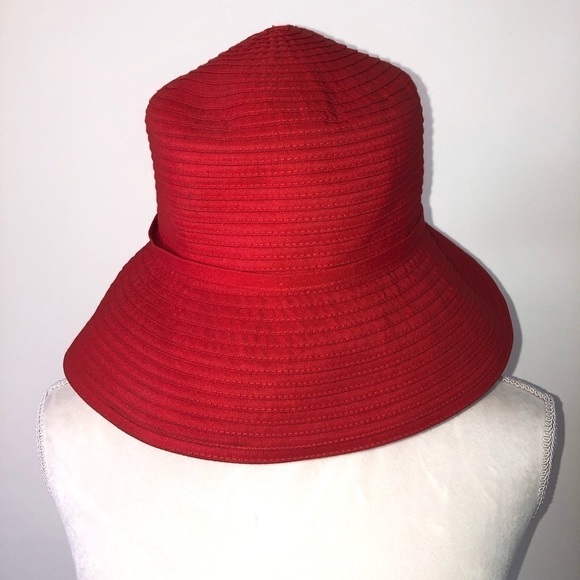 Bundle Of Two Bucket Style Hats Womens Vintage Polyester Red Cream
